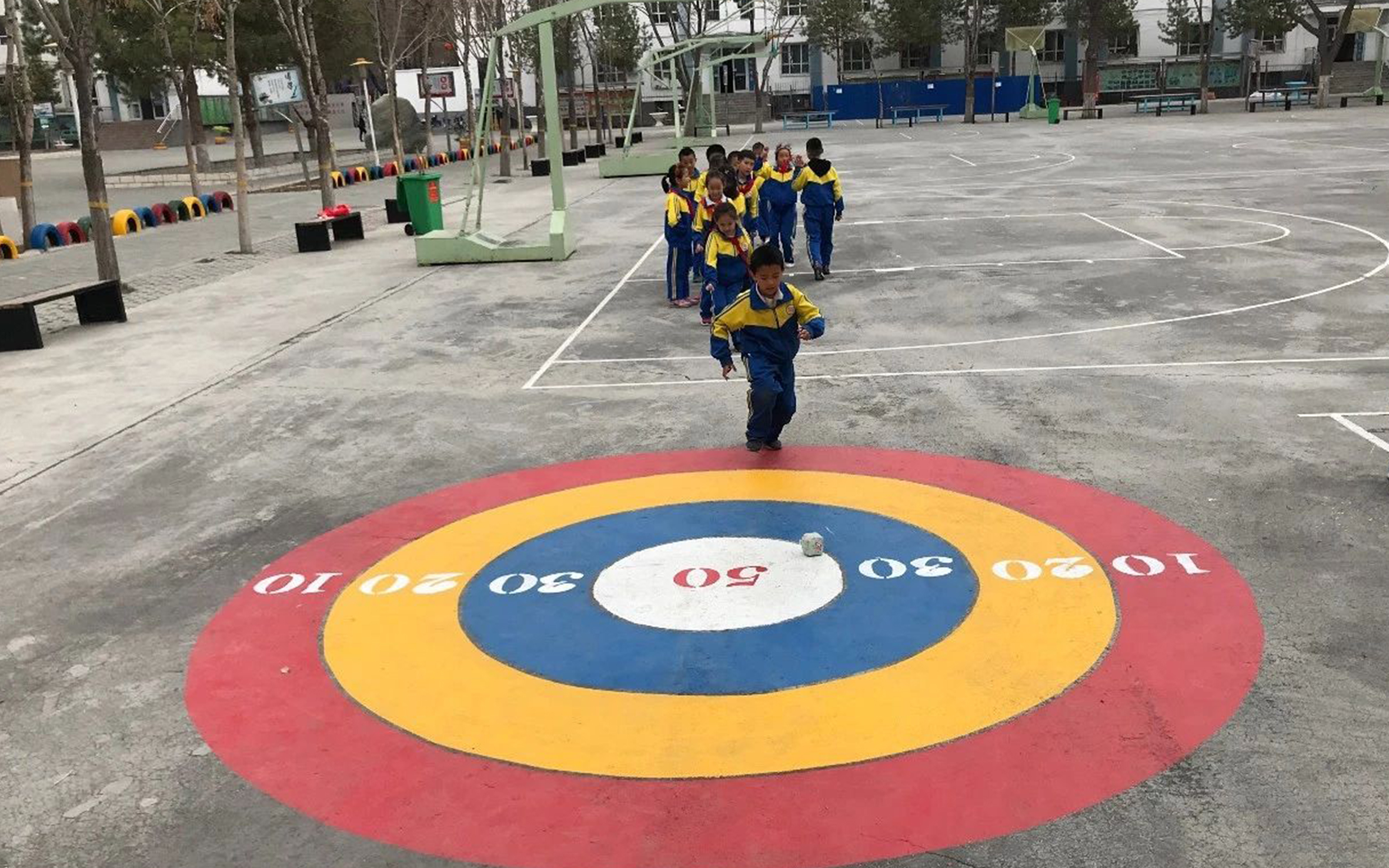 新疆沙湾县第四小学2.jpg